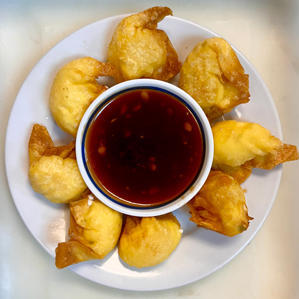 Fried Crab And Cream Cheese Wonton