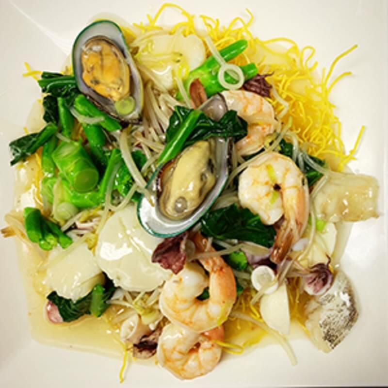 Seafood Pan Fried Noodle