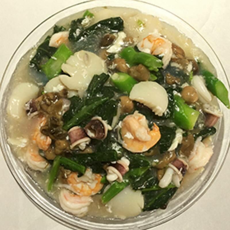 Seafood Chow Fun Scrambled Eggs